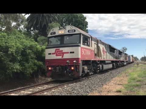 SCT004 And SCT006 Passing Through Benalla 18/1/17
