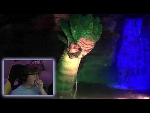 Reacting To Top 10 SCARIEST Underwater Animatronics - Submechanophobia