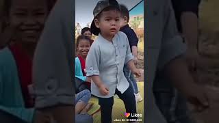 Download lagu Joget 😂 santuy mp3 Download lagu Joget 😂 santuy mp3
