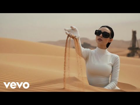 LUNÈS - Hold on the moment