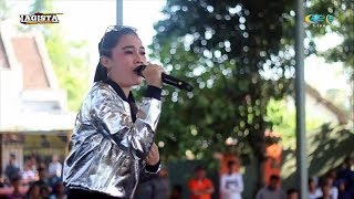 Download lagu NELLA KHARISMA # AKU SAYANG BANGET SAMA KAMU # Lagista Live SMAN 1 Wates 2018 mp3