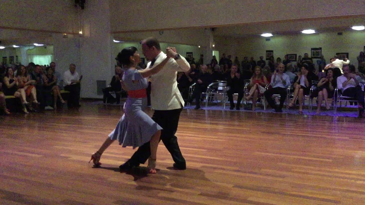 Sebastian Missé y Andrea Reyero - Paciencia