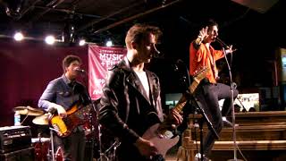 LOW CUT CONNIE " BIG THIGHS IN NJ.- AM I WRONG " ASBURY PARK MUSIC FEST "  THE WONDERBAR  04-28-2018