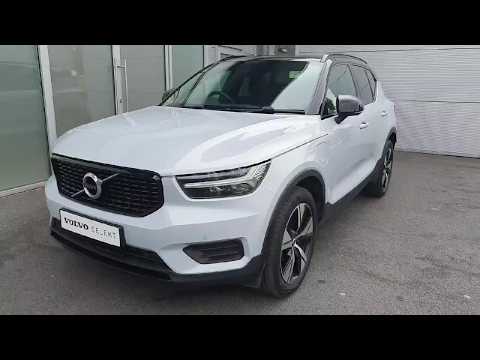 Volvo XC40 Xc40 R-Design T4 Recharge Auto  R-Desig - Image 2