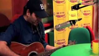 Mohit Chauhan sings Tumse Hi from Jab We Met on Radio Mirchi - Unplugged