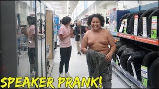 MASON RAMSEY &quot;FAMOUS&quot; SPEAKER PRANK IN WALMART!