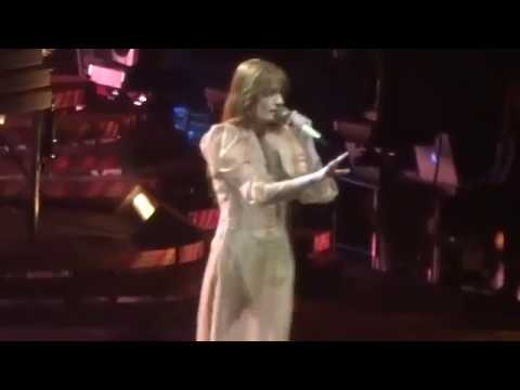 Florence And The Machine - Hunger @ Accorhotels Arena, Paris 24.03.2019