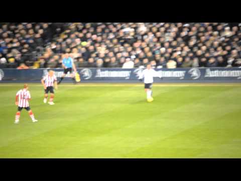 Luka Modric Worst miss of all time! vs Sunderland 2011