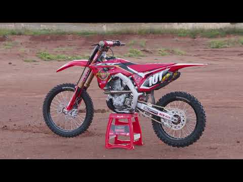 Is this the best 250 race bike around? MXTV Bike Review - Honda Racing CRF250 Race Bike