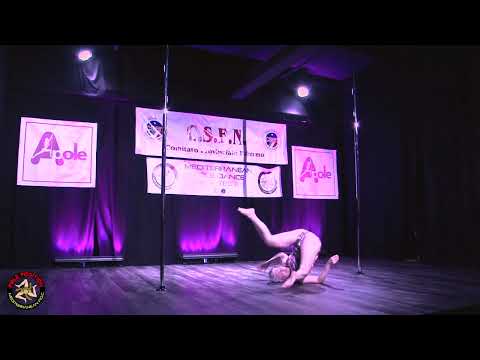 2 classificata Maria badagliacca over 50 emerg 2.campionato regione sicilia pole dance csen 2022