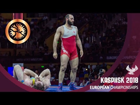 BRONZE FS - 97 kg: E. ODIKADZE (GEO) v. M. MCHEDLIDZE (UKR)