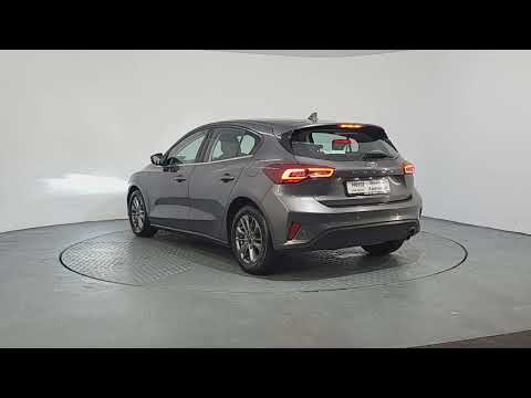 Ford Focus TITANIUM Petrol Manual - Image 2