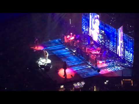 Slow Dancing in a Burning Room - John Mayer - The Search for Everything Tour (Nashville, TN)