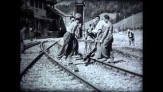 preview picture of video 'Dampfzug in Gibswil + Rütlischiessen Anfang 1950iger Jahre'