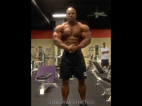David Henry😎😎 #bodybuilding #mrolympia #fyp #viralvideo