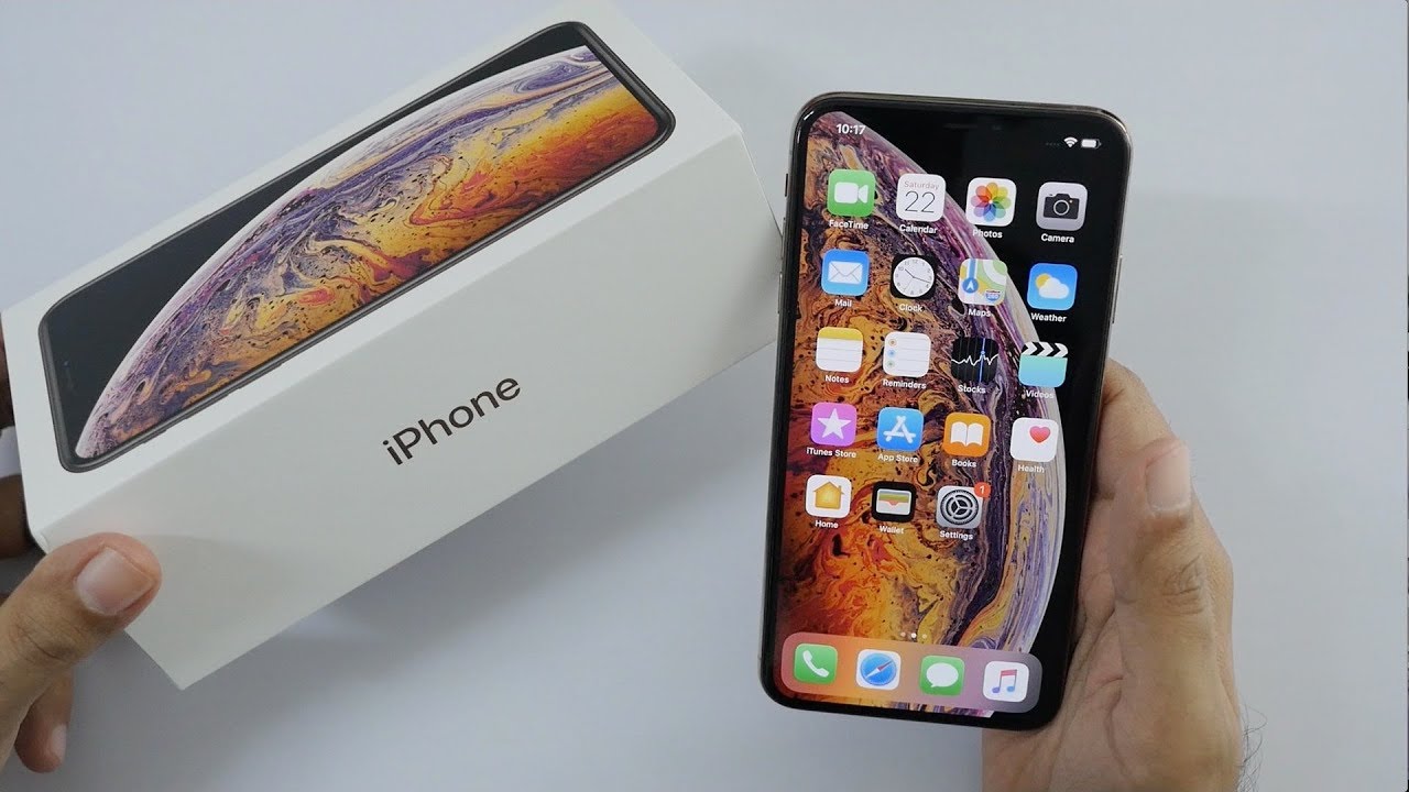 iPhone XS Max Unboxing & Overview (Gold Color)