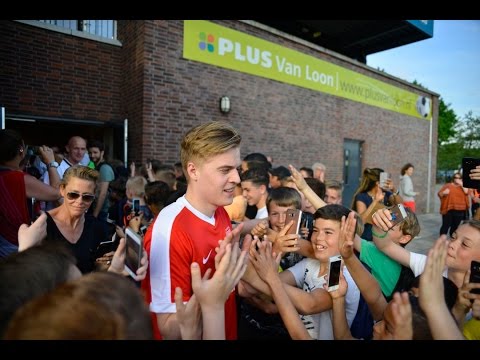 Youtube sterren elftal verliest benefietwedstrijd tegen Old Stars JSV/Nieuwegein | NieuwegeinTV