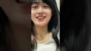 Download lagu cewek cantik efek eximer mp3