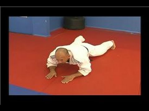 Judo Lessons for Beginners : How to Do a Judo Front Fall