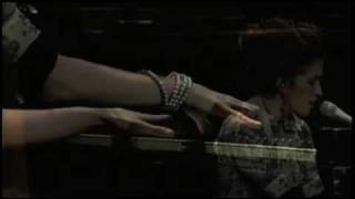 Imogen Heap - Wait it Out