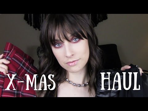 Emo & Grunge Clothing ~hAuL~