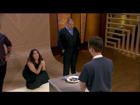 Paola dando bronca em Aristeu