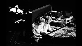 Nils Frahm & Jean Kapsa - Hammers (Live in Paris, Cité de la Musique)