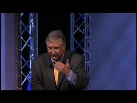 Tom Peters: Gain Respect by Giving It