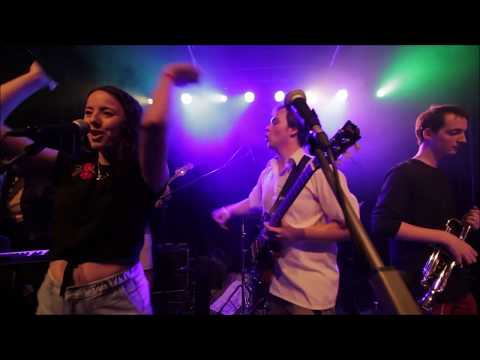 Gasoline Rainbow - Gasoline Rainbow - Givin' a Funk (festival Deziluze 2018)