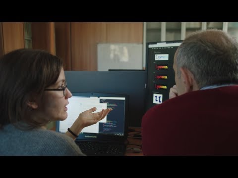 TensorFlowを利用して：機械学習を利用した中世のテキストの転記を支援する古書家の支援 (Powered by TensorFlow: helping paleographers transcribe medieval text using machine learning)