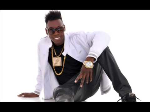 Cantor - Ph Pretinho da Hora (Música Nova 2014 - Desce Panhando Tudo)