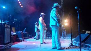 Los nuevos llaneros-Una noche romantica.wmv