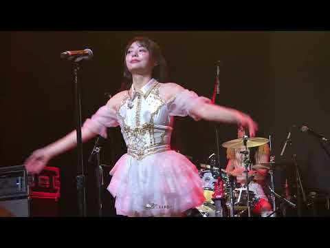 [4k] 251112 QWER - Let's Love [Rockation 1st World Tour in Houston]