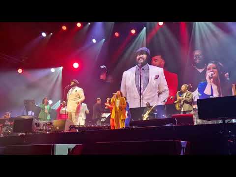 Gregory Porter x ZO! Gospel Choir - Revival (Ziggo Dome, 20-4-2022)