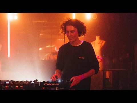 Gleis Alive #10 - Nico Bulla