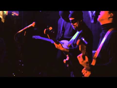 The Cat Burglars - "Crime of the Century"