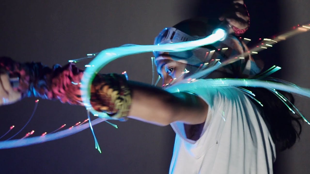 product video Fiber Flies | Pixel Whip | Led Zweep