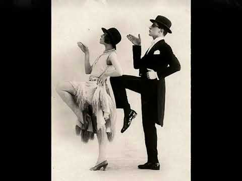 Green Bros. Novelty Band - Palesteena, 1921