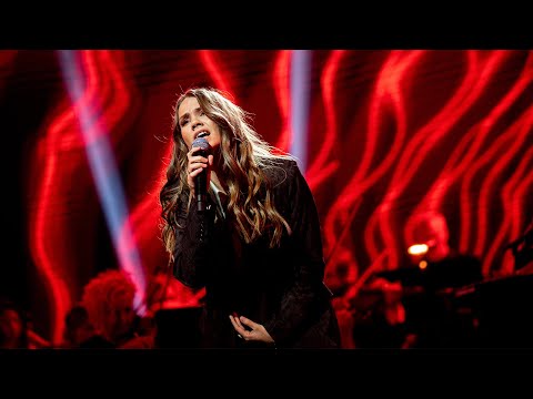 Nike Sellmar - Running Up That Hill (A Deal with God) av Kate Bush  | Idol Sverige | TV4 & TV4 Play