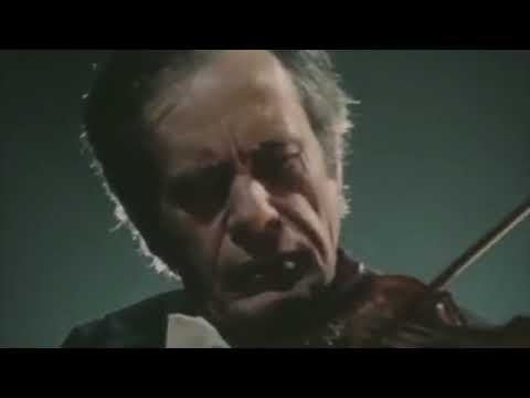 *****Паганини. "Кампанелла" и фрагменты из концерта №1 для скрипки с оркестром. Играет Леонид Коган.