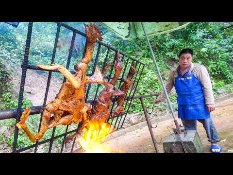 Chinese Food - Amazing SICHUAN BBQ in Mountain Village, China!