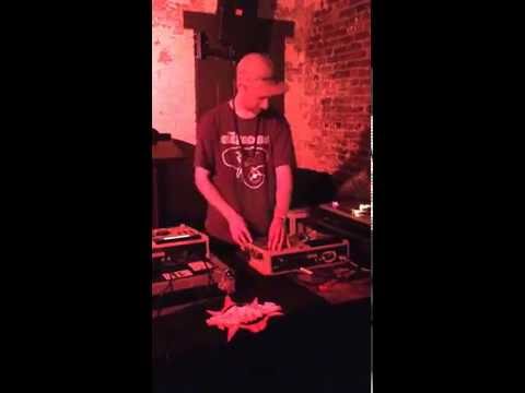 Ear Dr.Umz the MetroGnome LIVE MPC at (((THE JAM))) -  7.8.16