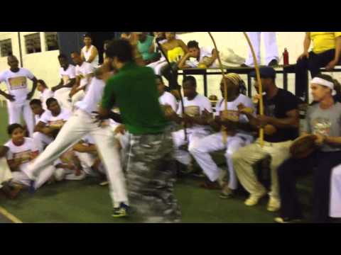 Contra Mestre Besouro e Contra Mestre Guaxinim do Mar