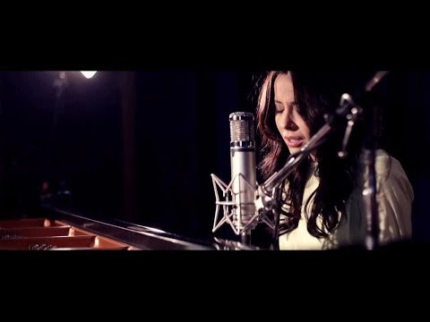 Nerina Pallot - Finally (Official Video - Cece Peniston Cover)