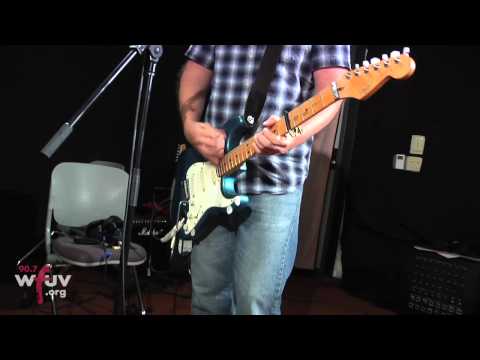 Bob Mould - "Keep Believing" (Live at WFUV)