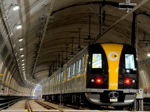 Metrô SP: Linha 4 - Amarela (Butantã - Luz) em velocidade aumentada