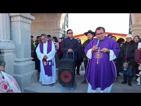 ROMERIA EN EL CEMENTERIO  DE PAUZA PROVINCIA  PAUCAR DEL SARASARA AYACUCHO
