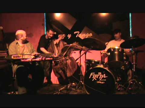Free jazz Festival - Trio Alejandro Franov