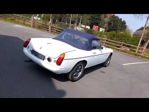 Lot 69 - 1977 MGB Roadster