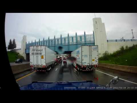 2021 0428 203242 233A